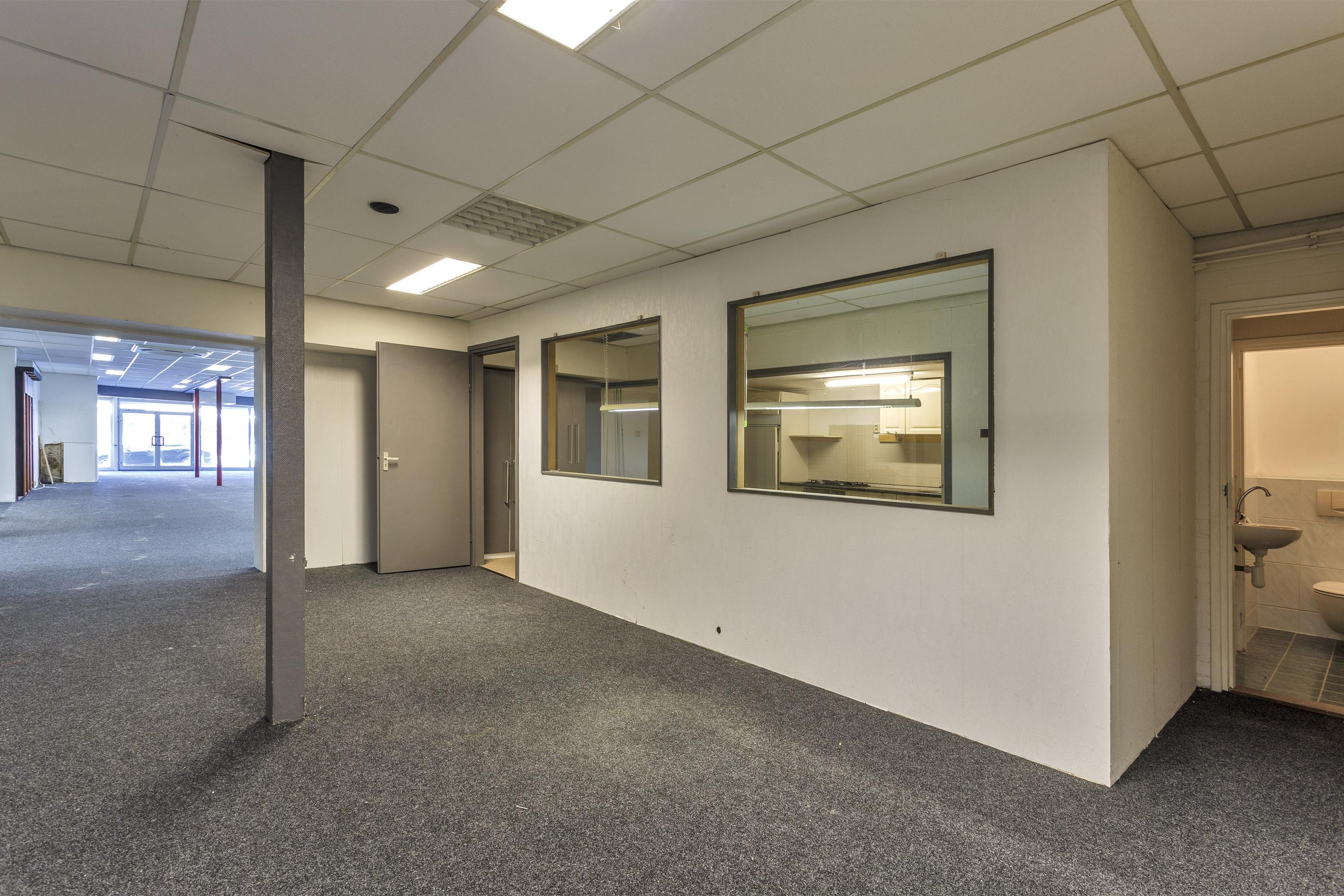 Groningerstraat 10-12 Surhuisterveen - Afbeelding 8.jpg