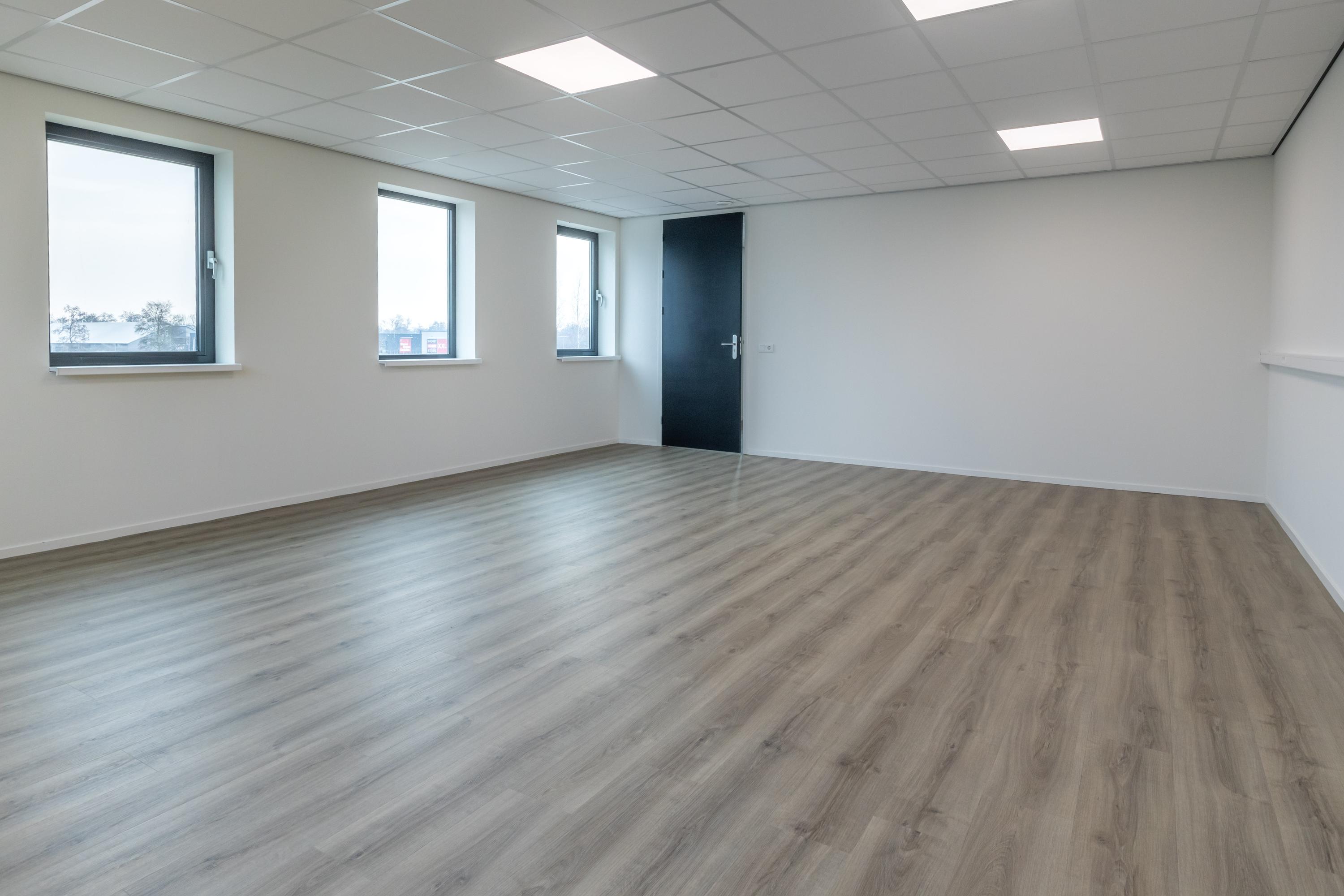 Groningerstraat 128 Surhuisterveen - Afbeelding 16.jpg