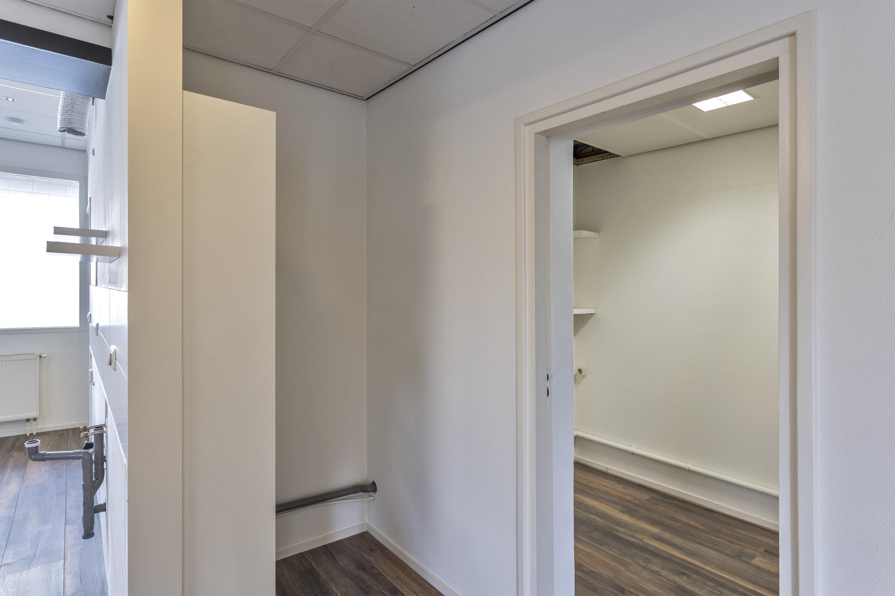 Mr. W.M. Oppedijk van Veenweg 20f Burgum - Afbeelding 18.jpg