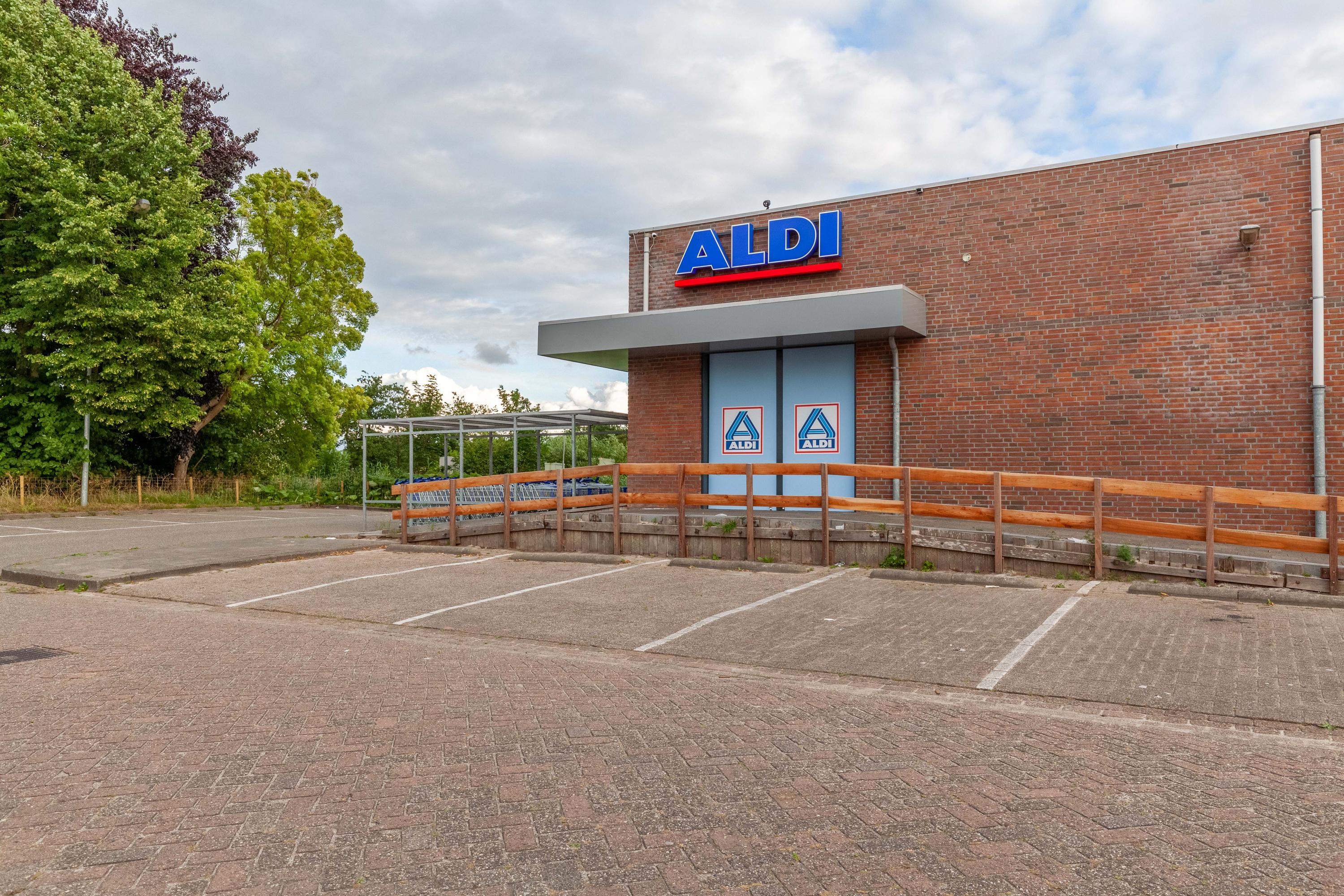 Noarder Stasjonsstrjitte 79 De Westereen - Afbeelding 3.jpg