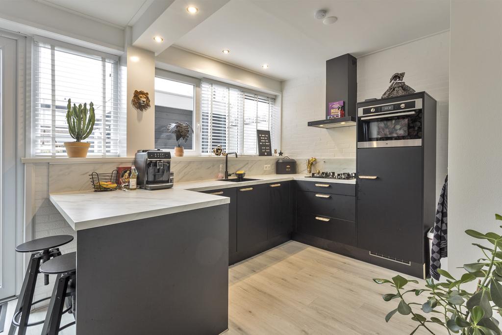 Antillenweg 102 Leeuwarden - Afbeelding 18.jpg