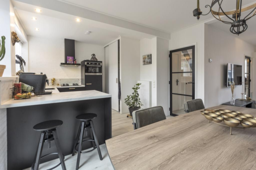 Antillenweg 102 Leeuwarden - Afbeelding 3.jpg