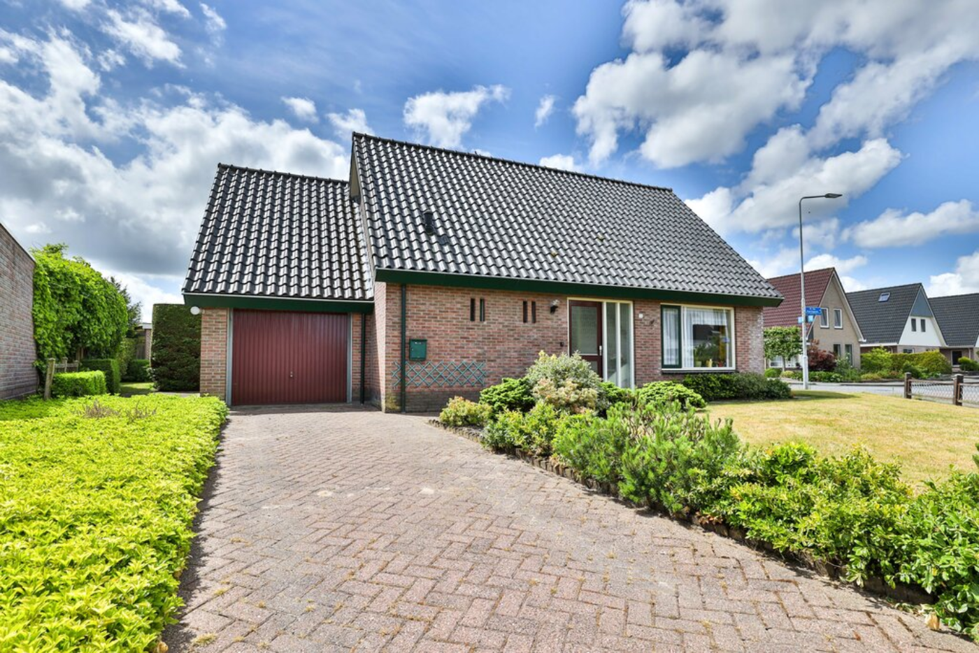 Baron Van Sytzamawei 16 Rinsumageast - Hoofdafbeelding.jpg