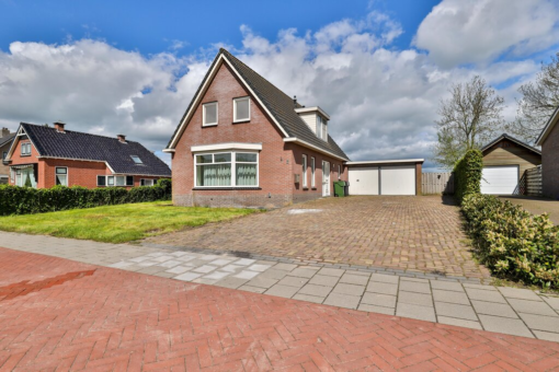 Blauwhuisterweg 6 Surhuisterveen - Hoofdafbeelding.jpg