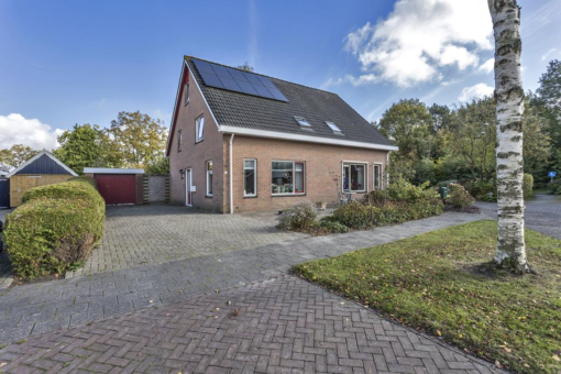 Bonhommestrjitte 28 Surhuizum - Hoofdafbeelding.jpg