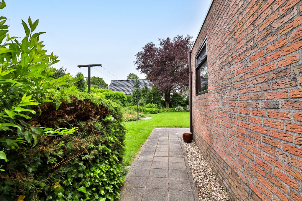 Bonhommestrjitte 29 Surhuizum - Afbeelding 22.jpg