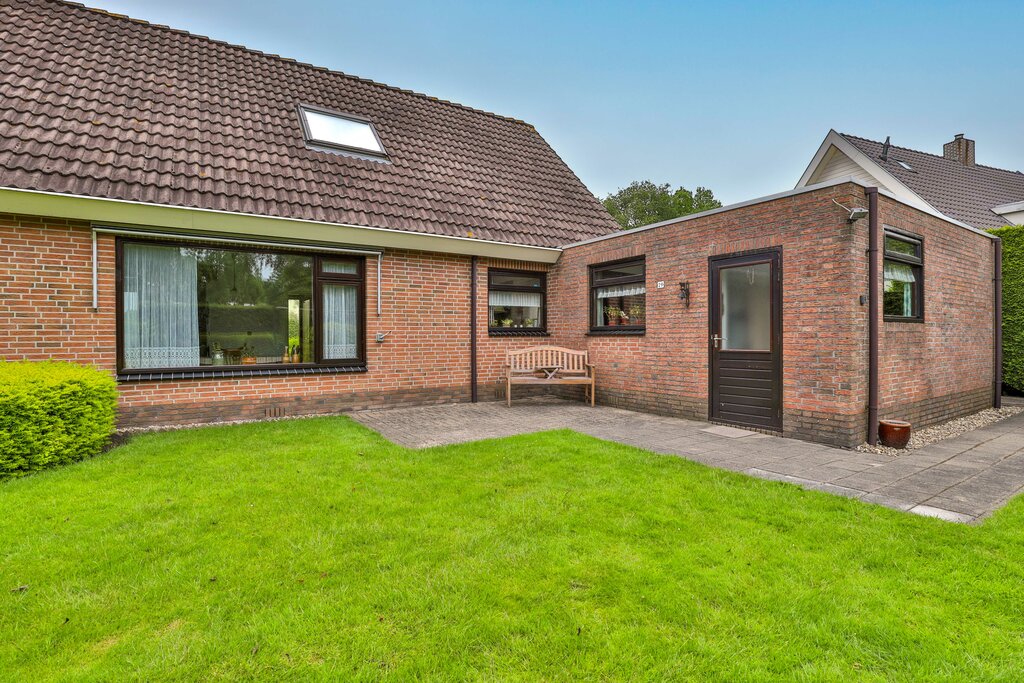 Bonhommestrjitte 29 Surhuizum - Afbeelding 30.jpg