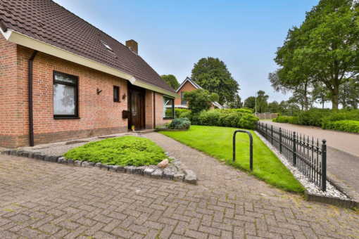 Bonhommestrjitte 29 Surhuizum - Afbeelding 21.jpg