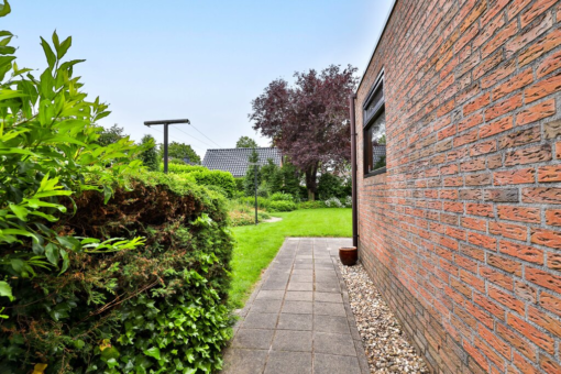 Bonhommestrjitte 29 Surhuizum - Afbeelding 22.jpg