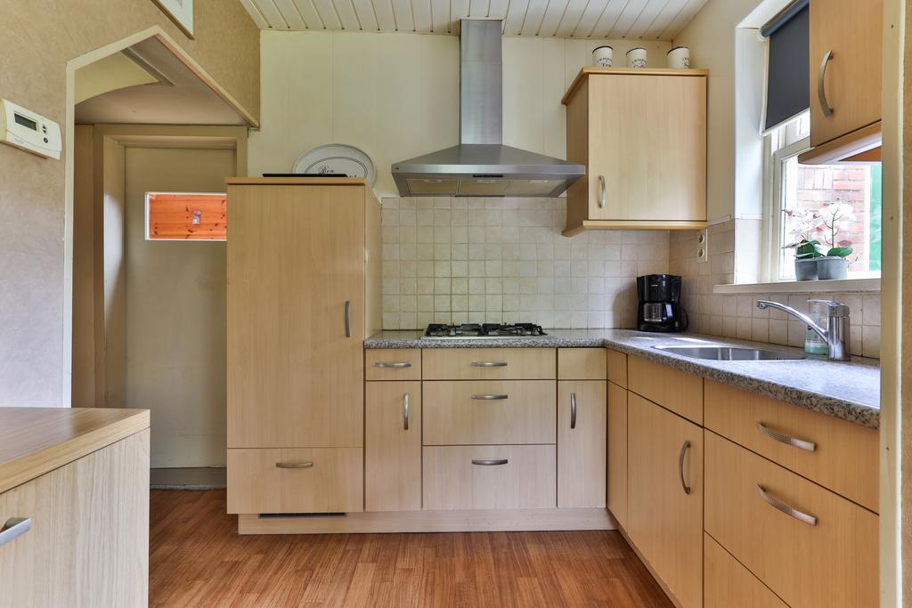 Burgemeester Waldastraat 1a Warten - Afbeelding 10.jpg