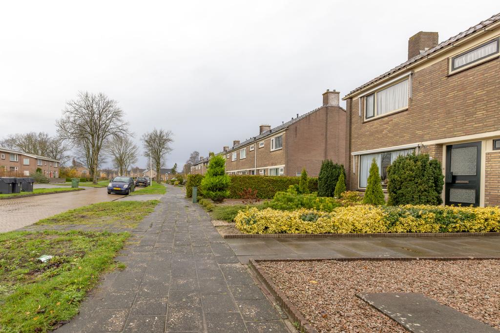 Burmaniastraat 35 Surhuisterveen - Afbeelding 41.jpg