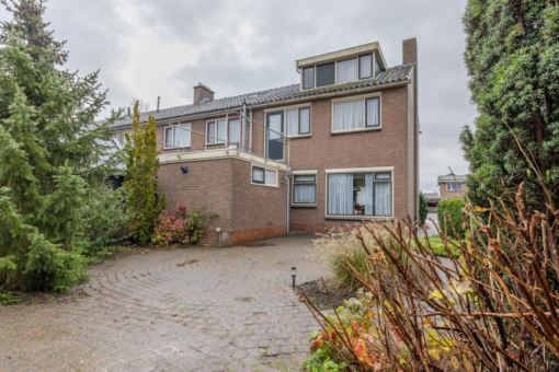 Burmaniastraat 35 Surhuisterveen - Afbeelding 2.jpg