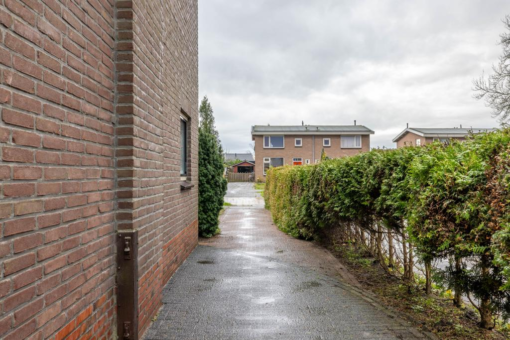 Burmaniastraat 35 Surhuisterveen - Afbeelding 8.jpg