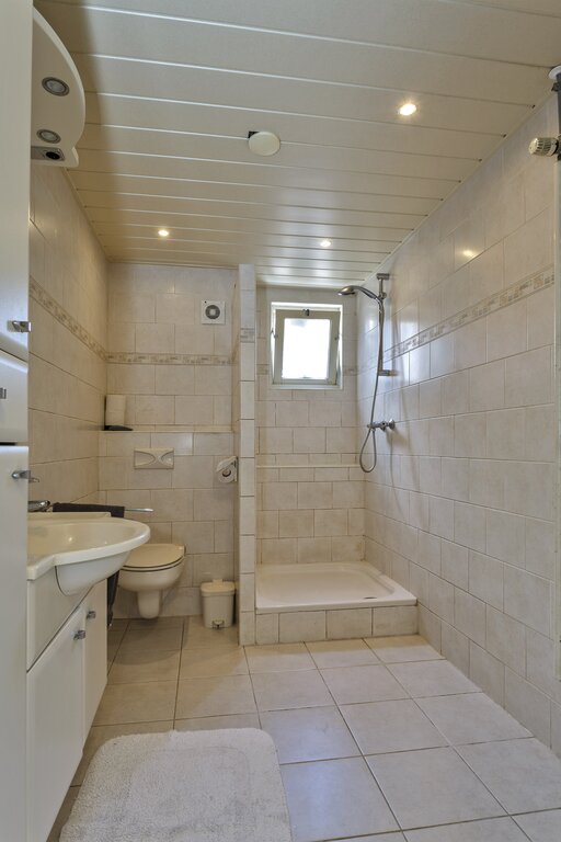 Burmaniastraat 8 Surhuisterveen - Afbeelding 12.jpg