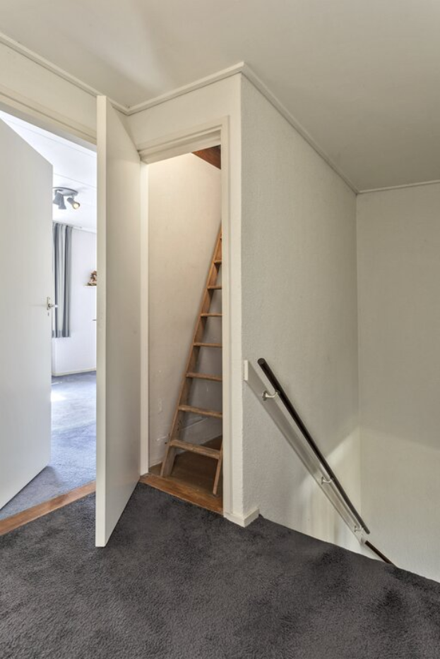 Burmaniastraat 8 Surhuisterveen - Afbeelding 2.jpg