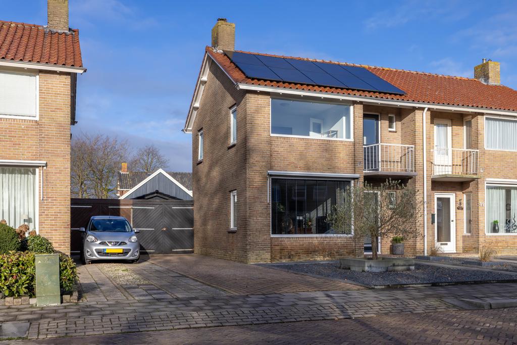 Dahlia-strjitte 37 Kootstertille - Hoofdafbeelding.jpg