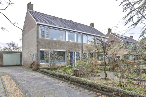 De Hammeringen 33 Bitgummole - Hoofdafbeelding.jpg