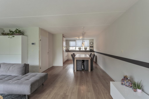 De Iennen 6 Surhuizum - Afbeelding 5.jpg