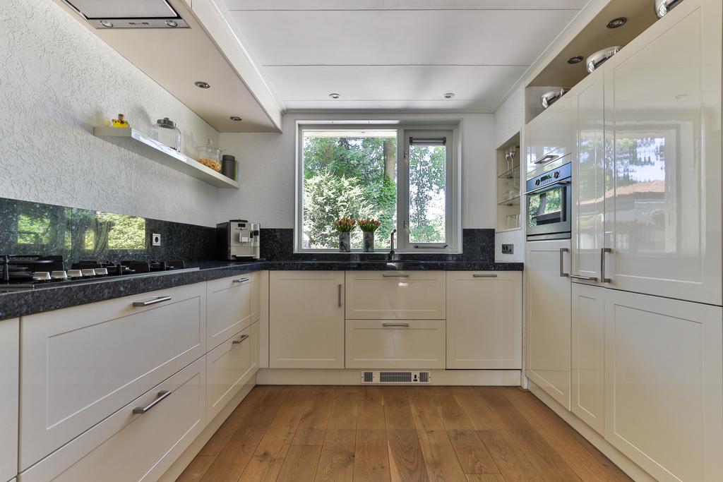 Dobbe 8 Twijzel - Afbeelding 25.jpg