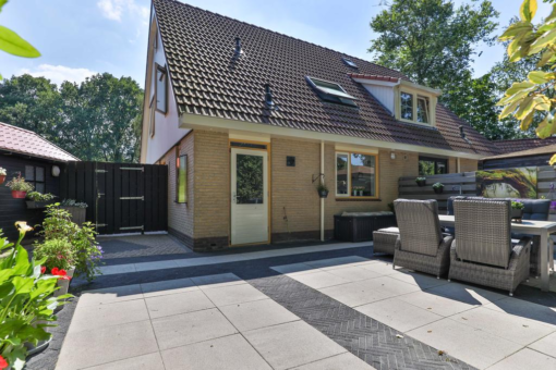 Dobbe 8 Twijzel - Afbeelding 49.jpg