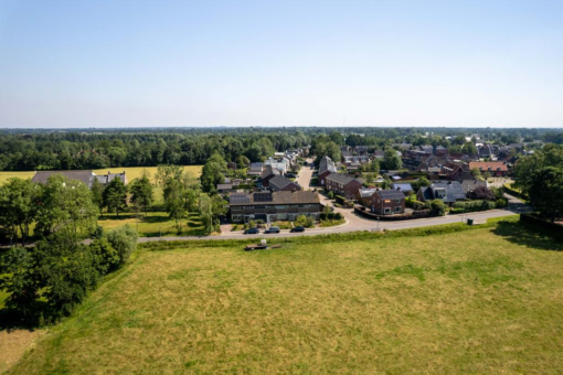 Eesterweg 23 Doezum - Afbeelding 3.jpg