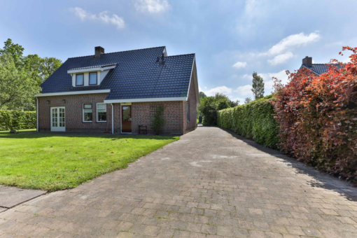 Eesterweg 33 Doezum - Afbeelding 2.jpg