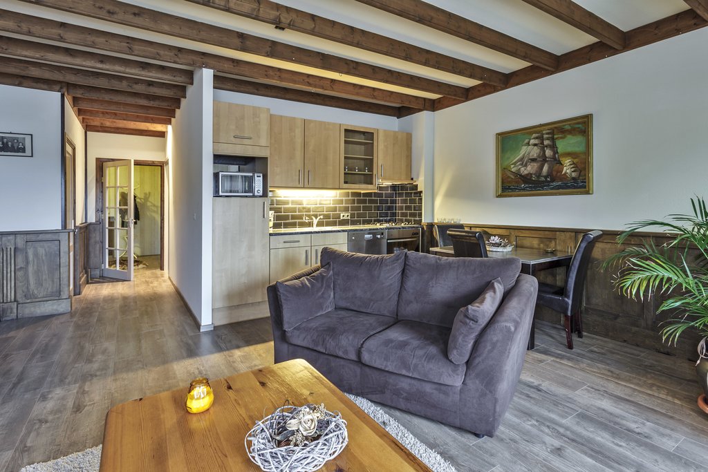 Eibersburen 8 Lutjegast - Afbeelding 2.jpg