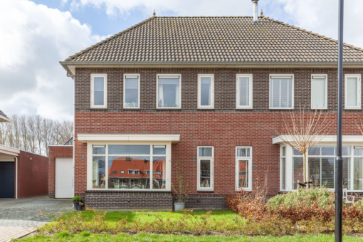 Feanbei 18 Surhuisterveen - Hoofdafbeelding.jpg