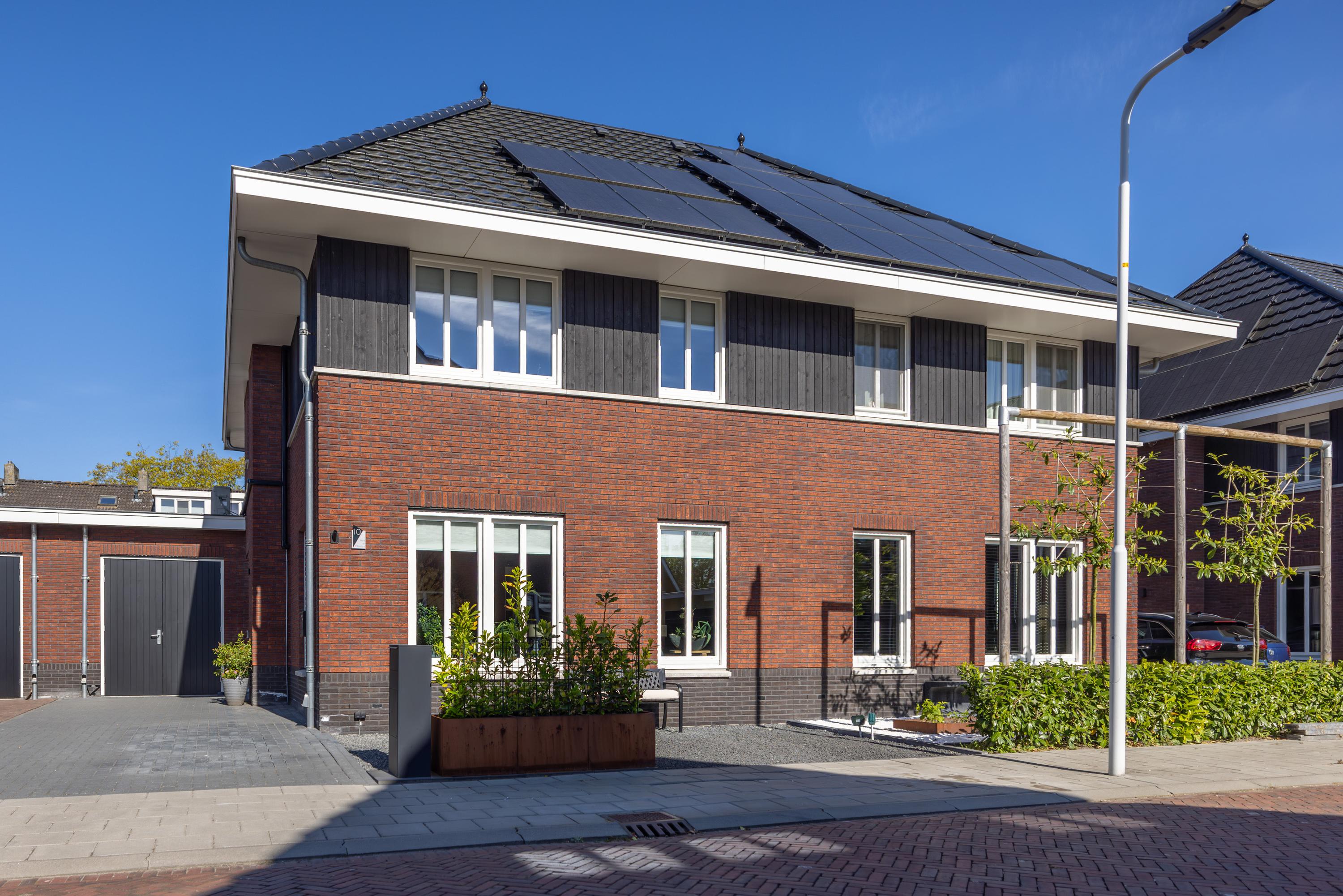 Feike Wybrensstrjitte 10 Surhuisterveen - Hoofdafbeelding.jpg