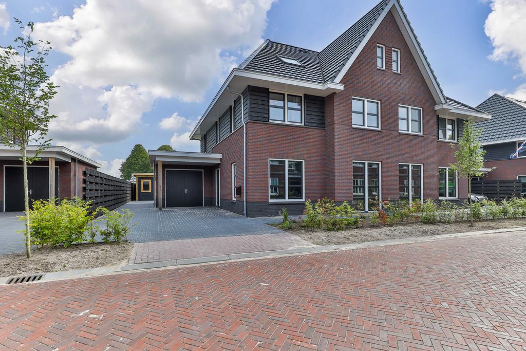 Feike Wybrensstrjitte 7 Surhuisterveen - Afbeelding 2.jpg