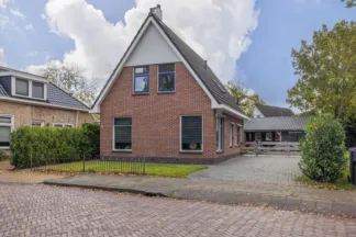 Geawei 33, Augustinusga