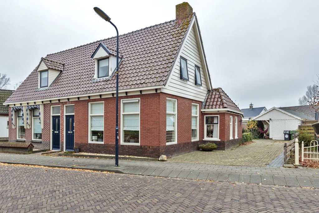 Geawei 8 Augustinusga - Hoofdafbeelding.jpg