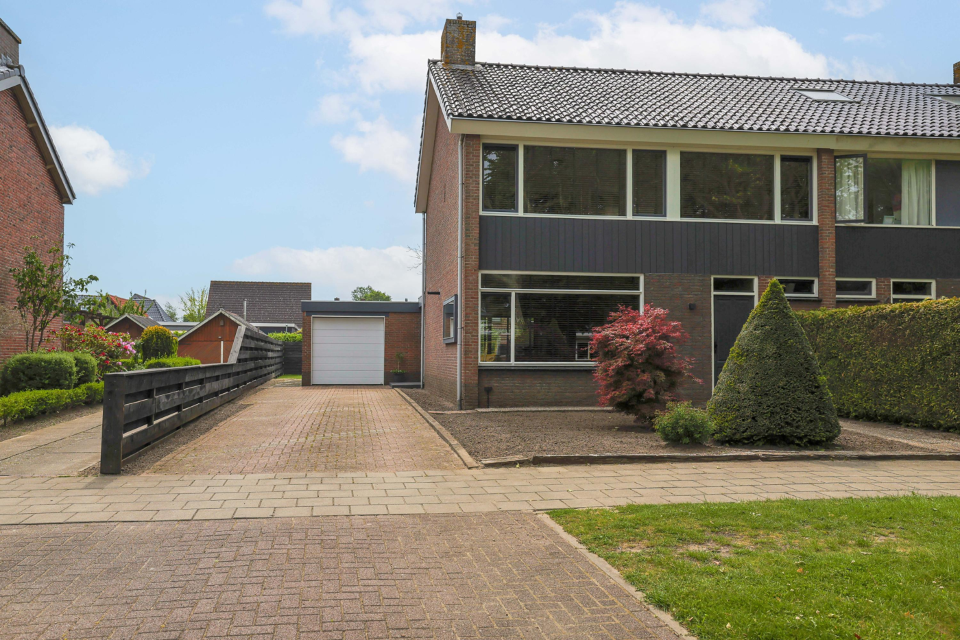 Goudtsjeblom-strjitte 11 Kootstertille - Hoofdafbeelding.jpg