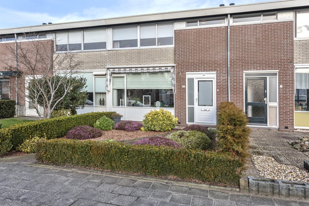 Grietmanstraat 67 Surhuisterveen - Hoofdafbeelding.jpg