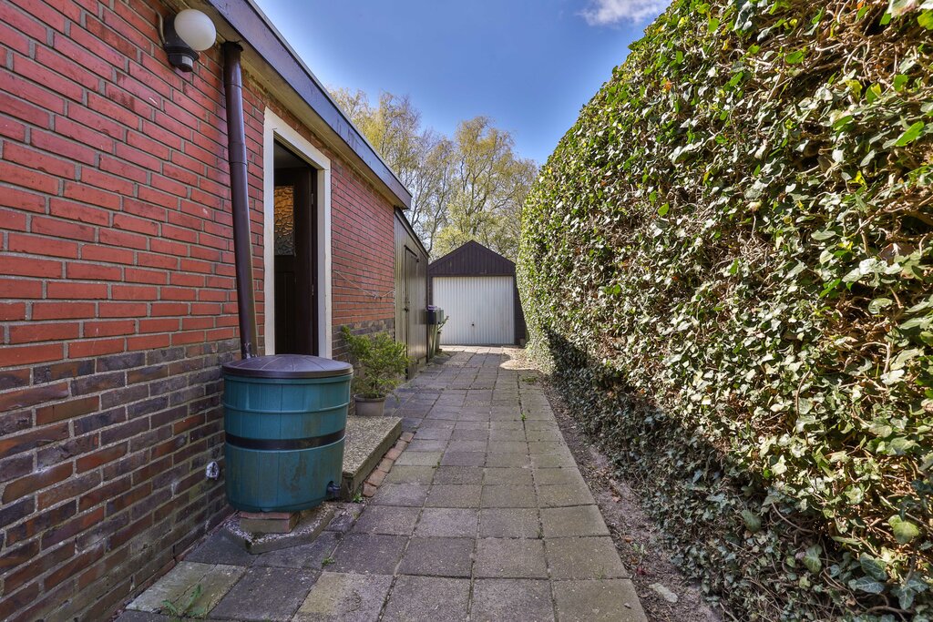 Groningerstraat 106 Surhuisterveen - Afbeelding 39.jpg