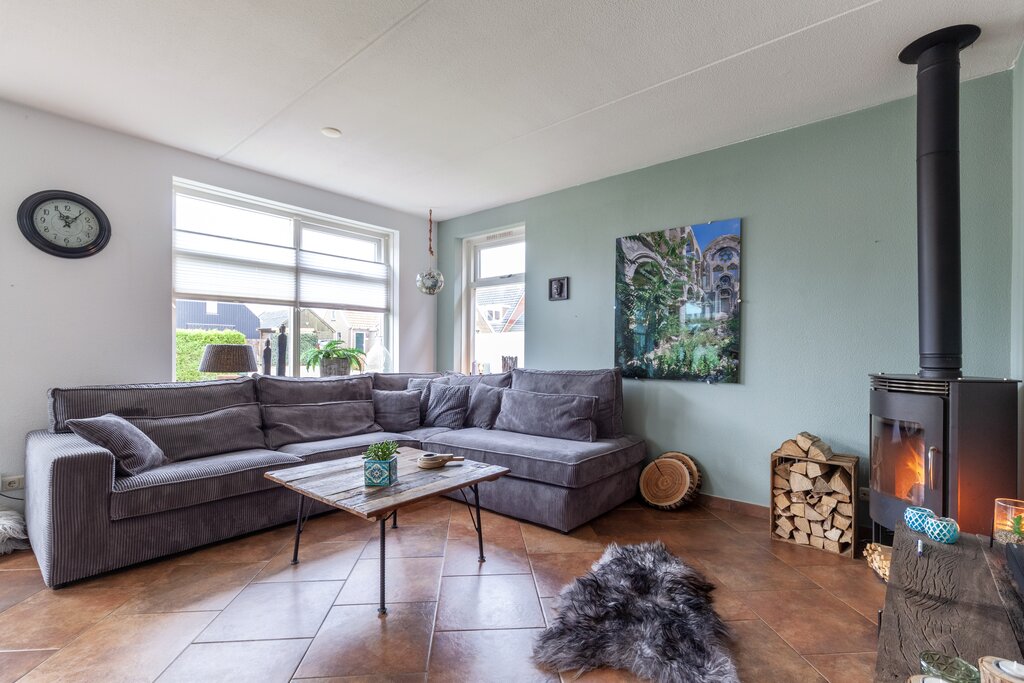 H.G. van der Veenstrjitte 18 Driezum - Afbeelding 26.jpg