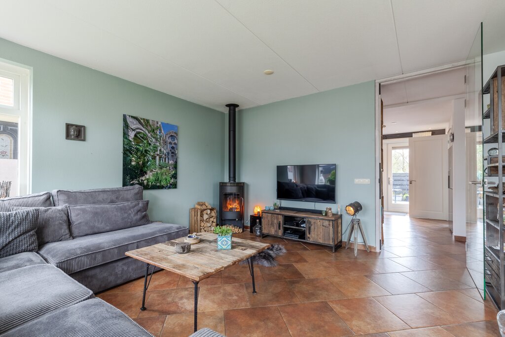 H.G. van der Veenstrjitte 18 Driezum - Afbeelding 36.jpg