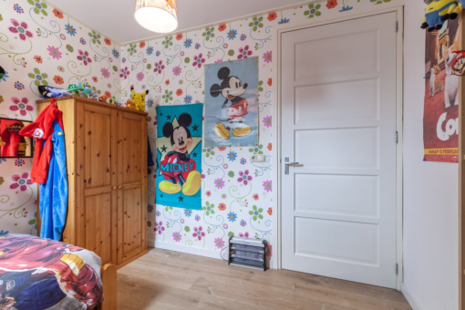 H.G. van der Veenstrjitte 18 Driezum - Afbeelding 2.jpg