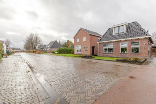 H.G. van der Veenstrjitte 18 Driezum - Afbeelding 29.jpg