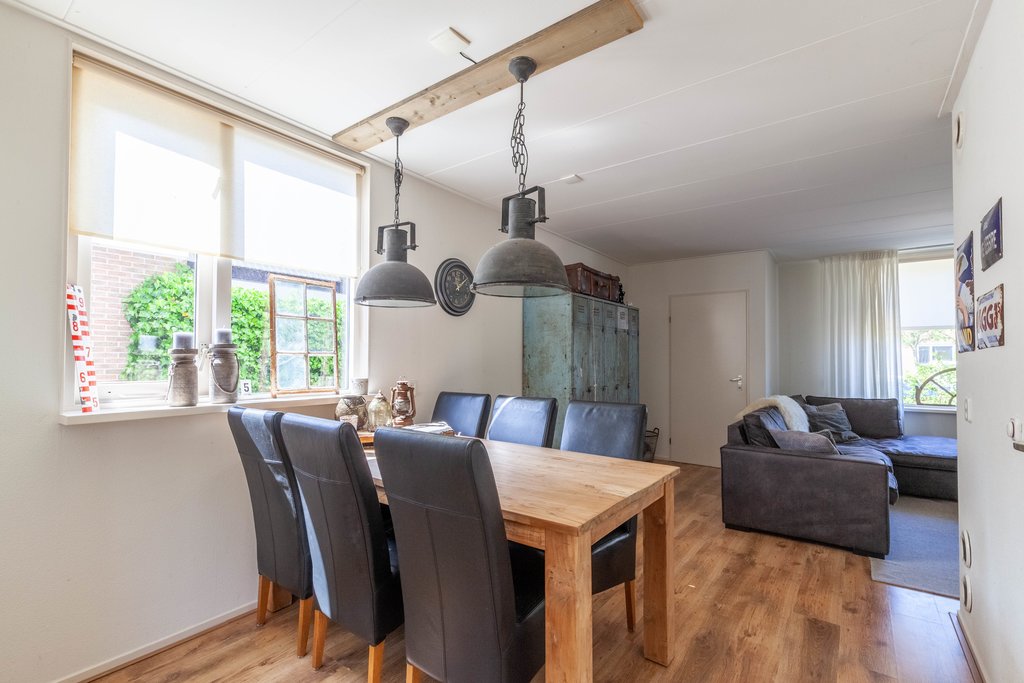 H.J. van der Veenstrjitte 4 Surhuizum - Afbeelding 4.jpg