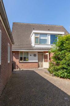 H.J. van der Veenstrjitte 4 Surhuizum - Afbeelding 2.jpg