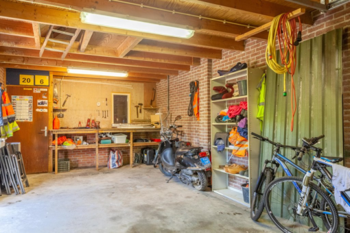 H.J. van der Veenstrjitte 4 Surhuizum - Afbeelding 24.jpg