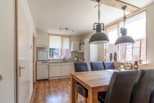 H.J. van der Veenstrjitte 4 Surhuizum - Afbeelding 41.jpg