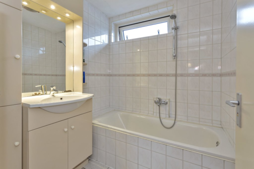 Heemskerkstraat 16 Lutjegast - Afbeelding 7.jpg