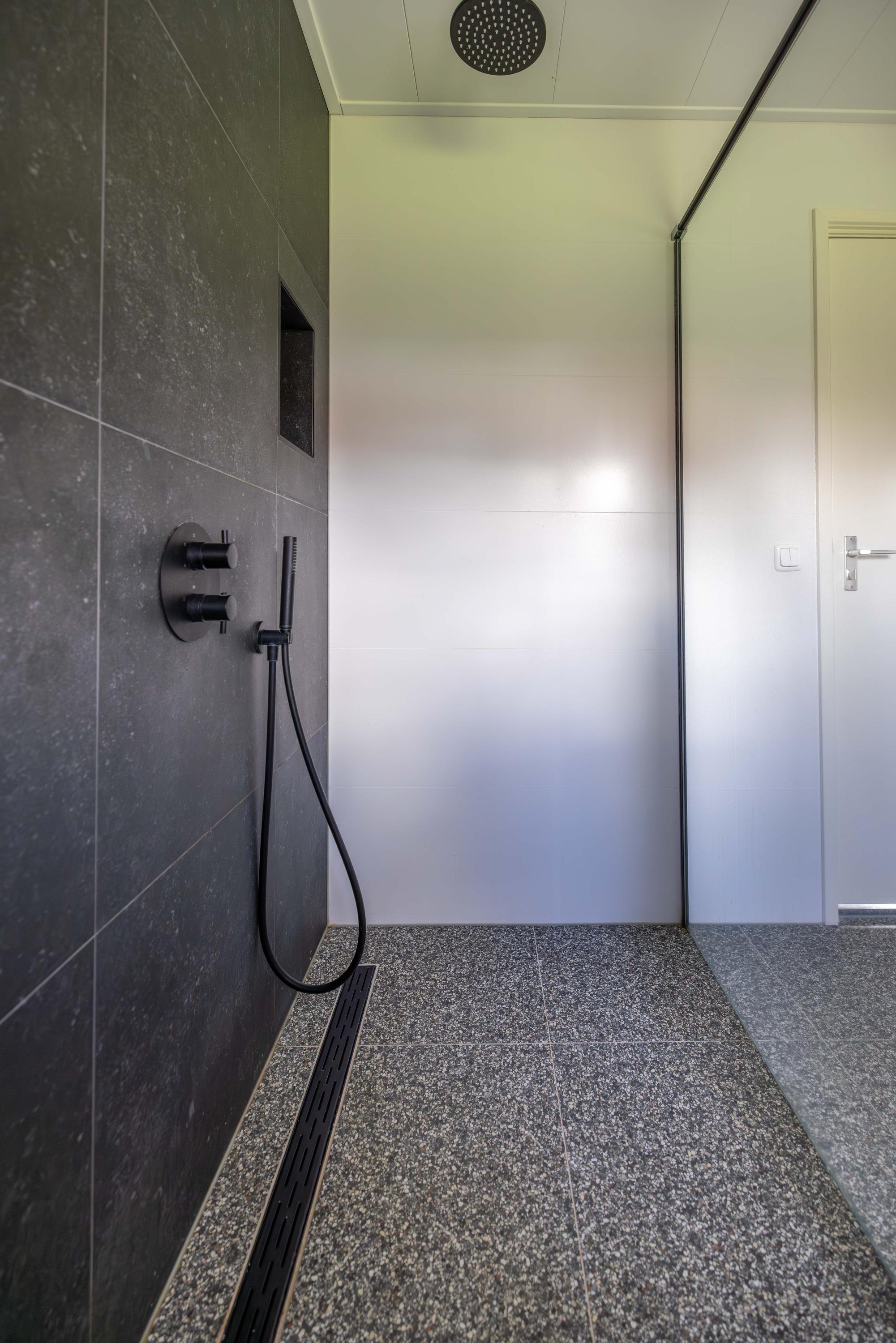 Hoendiep N.Z. 11 Stroobos - Afbeelding 14.jpg