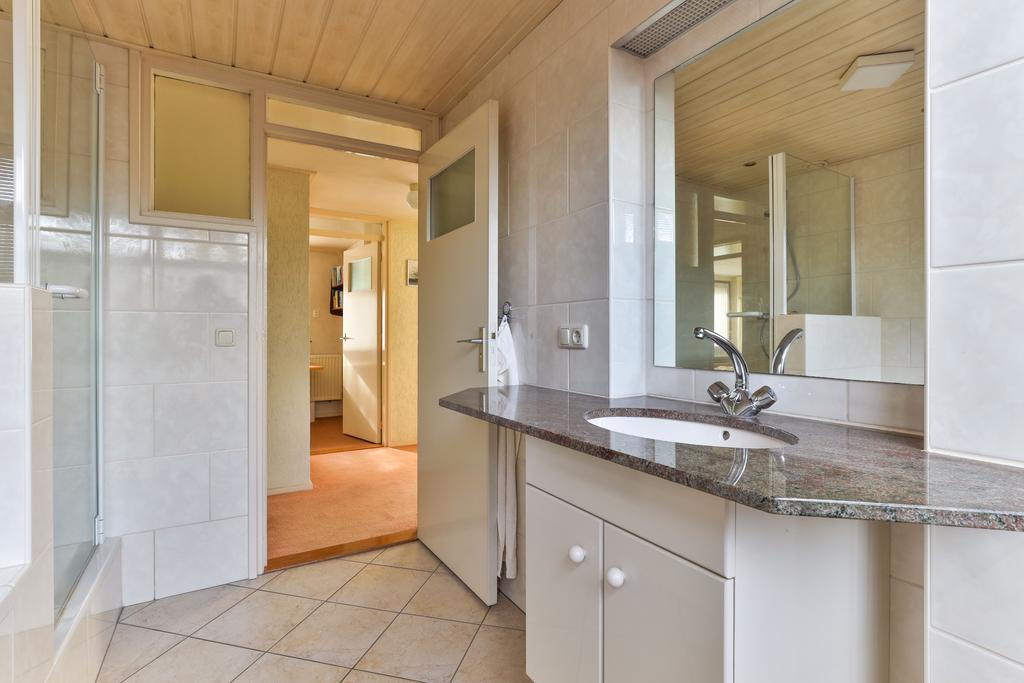 Jan Binneslaan 15 Surhuisterveen - Afbeelding 43.jpg