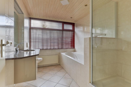 Jan Binneslaan 15 Surhuisterveen - Afbeelding 34.jpg