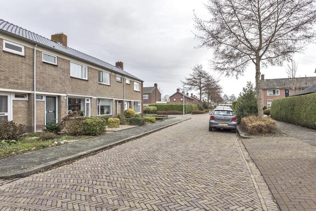 Johan ter Schoeleweg 33 Surhuisterveen - Afbeelding 3.jpg