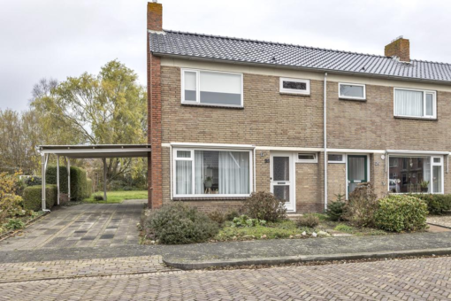 Johan ter Schoeleweg 33 Surhuisterveen - Hoofdafbeelding.jpg