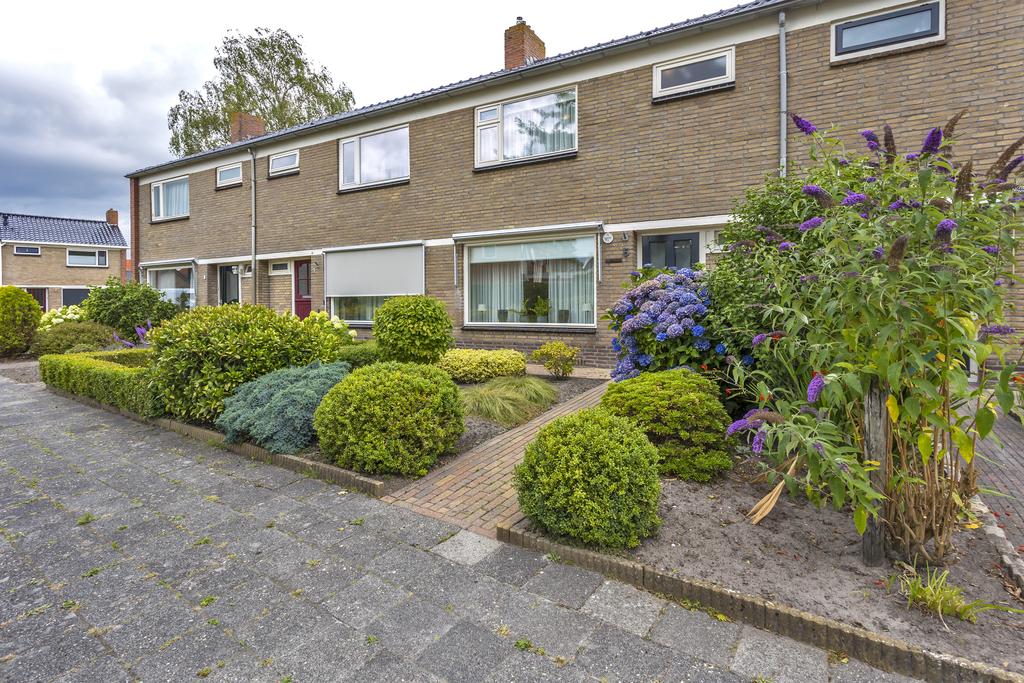 Johan ter Schoeleweg 5 Surhuisterveen - Hoofdafbeelding.jpg